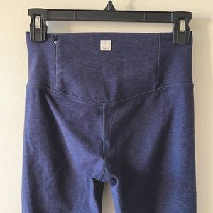 Vuori Clean Elevation Legging in Navy